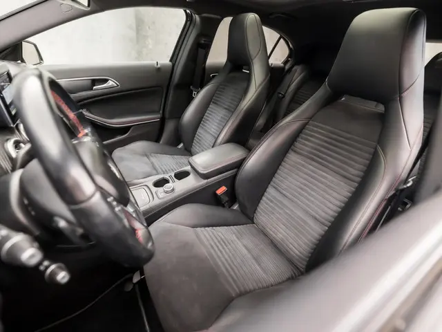 Mercedes-Benz A-Klasse 250 AMG Sport 2013 Benzine 15