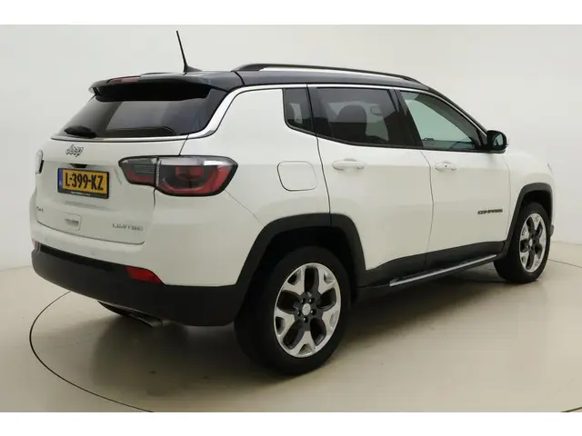 Jeep Compass 2