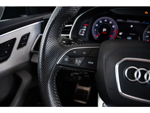 Audi Q8 55 TFSI quattro Pro Line Plus 2020 Benzine 28