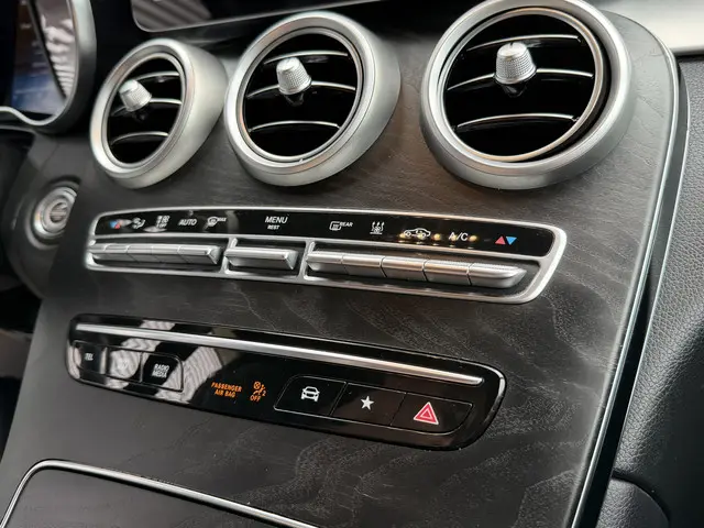 Mercedes-Benz GLC 300 4MATIC Advantage 2020 Benzine 12