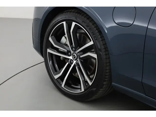 Volvo S90 T8 Recharge Plus Dark 2024 Hybride Benzine 32