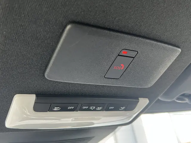 Nissan Juke 1.0 DIG-T Kiiro 2022 Benzine 33