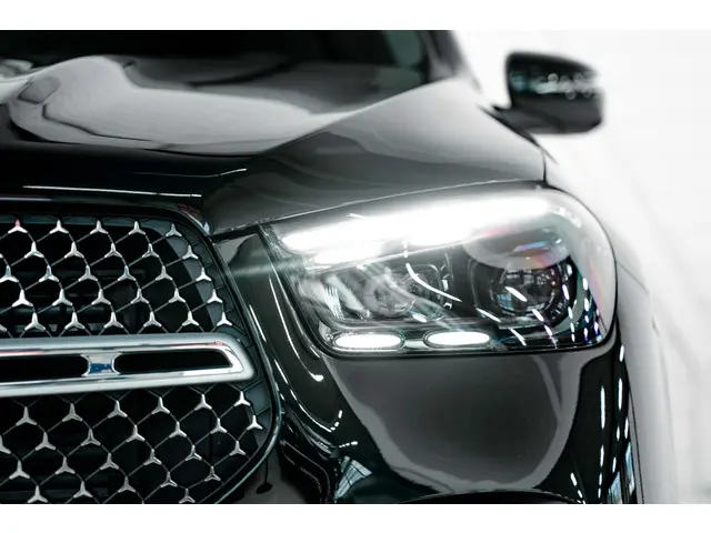 Mercedes-Benz GLE 450 2023 Benzine 25