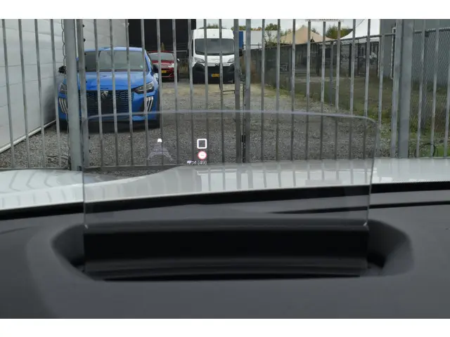 Citroën ë-C4 Shine 50 kWh 2021 Elektrisch 22