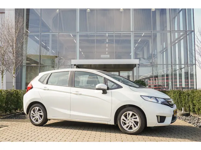 Honda Jazz 1.3i VTEC COMFORT 2017 Benzine 28