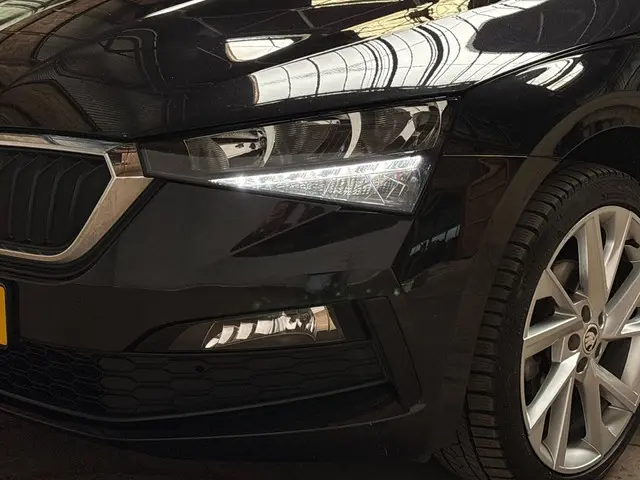 Škoda Scala 1.0 TSI Sport 2021 Benzine 25
