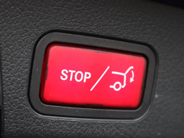 Mercedes-Benz GLB GLB 200 AMG line 2020 Benzine 9