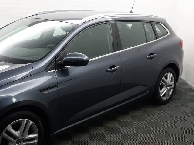 Renault Mégane Estate 1.2 TCe Intens- 2018 Benzine 24