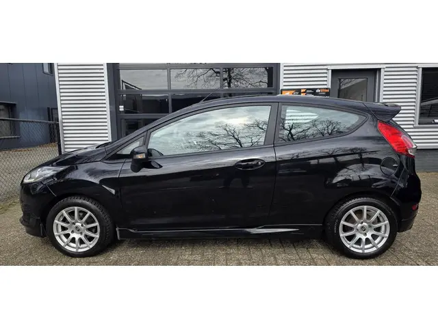Ford Fiesta 1.0 EcoBoost ST Line 2014 Benzine 2