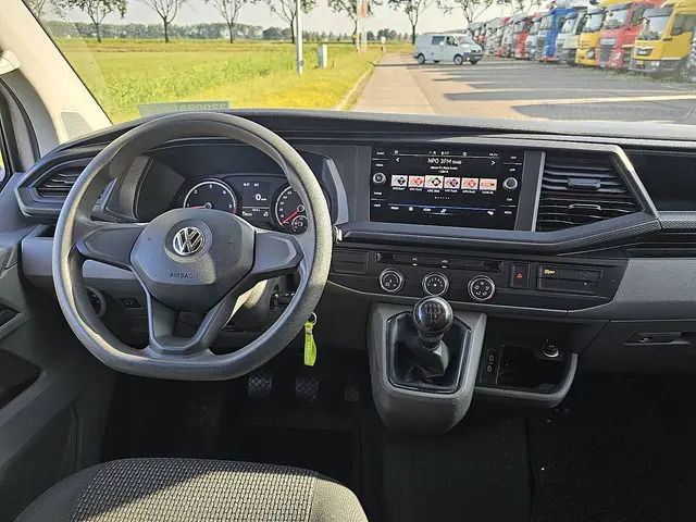 Volkswagen Transporter 2.0 TDI 2020 Diesel 8