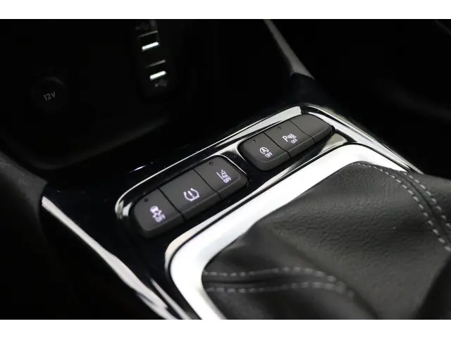 Opel Crossland 1.2 Turbo Ultimate 2023 Benzine 30