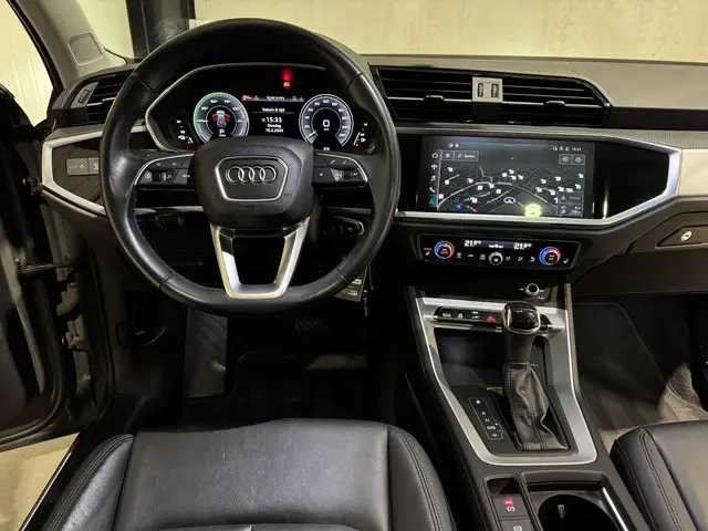 Audi Q3 45 TFSI e Business Edition 2021 Hybride Benzine 5