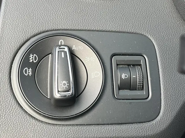 SEAT Ibiza 1.0 EcoTSI Style Connect Carplay 2017 Benzine 8