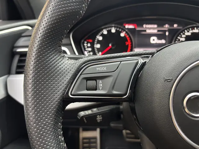 Audi A4 Avant 1.4 TFSI Sport S line edition 2018 Benzine 16