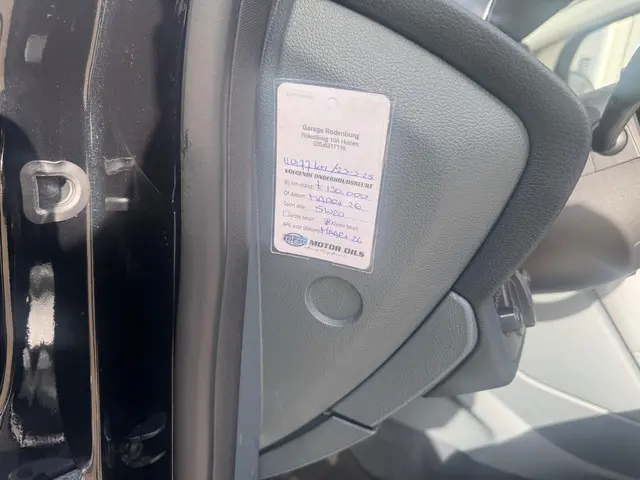 Ford C-MAX 1.0 Trekhaak,Pdc, Navigatie 2014 Benzine 21