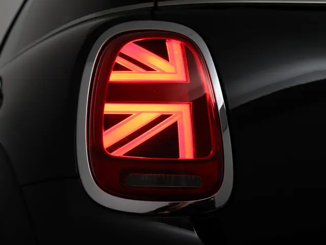 MINI Cooper S 2.0 2018 Benzine 15