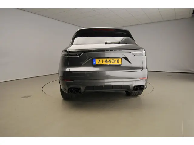 Porsche Cayenne 3.0 2019 Benzine 6