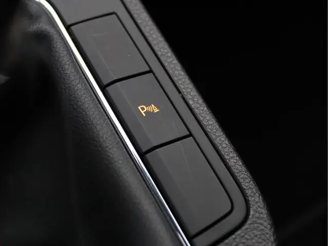 SEAT Ibiza 1.0 TSI FR Business Intense 2019 Benzine 60