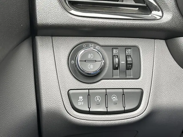 Opel KARL 1.0 ecoFLEX Innovation 2019 Benzine 29