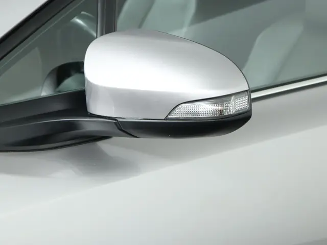 Toyota C-HR 1.8 Hybrid Executive 2017 Hybride Benzine 37