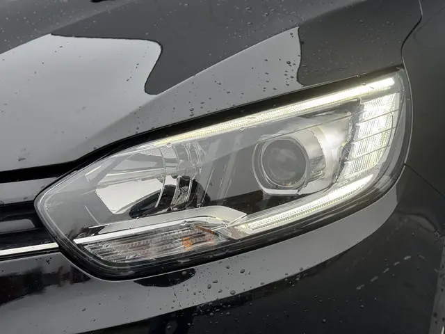 Renault Grand Scénic 1.2 TCe Zen 2017 Benzine 16