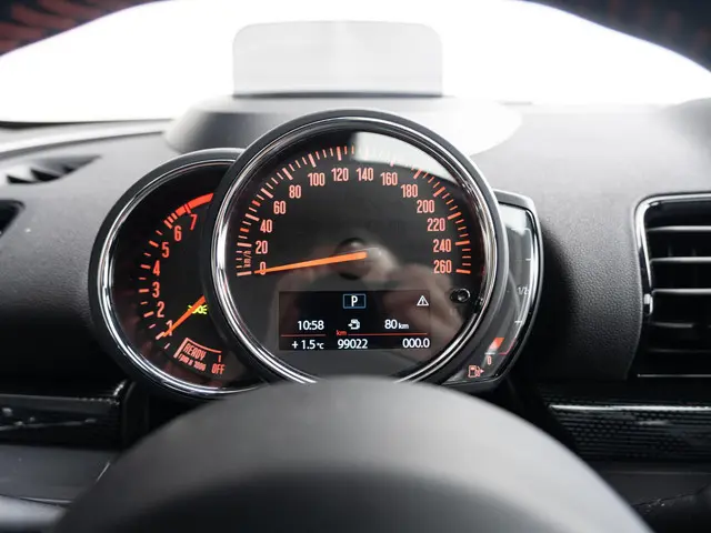 MINI Clubman Cooper S Aut. 2018 Benzine 27