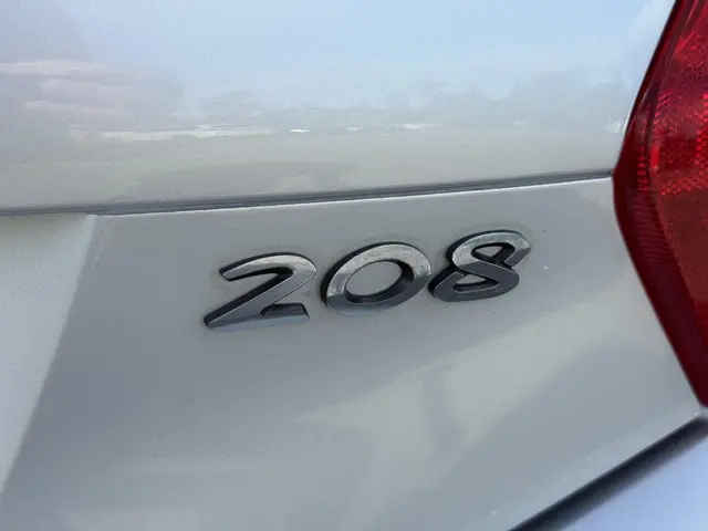 Peugeot 208 1.2 PureTech Style 2015 Benzine 28