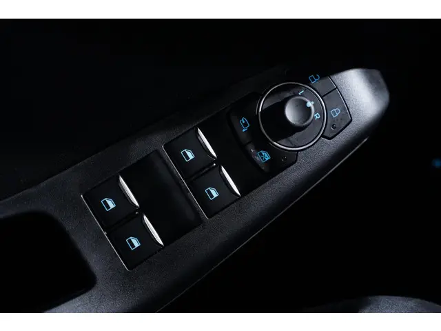 Ford Puma 1.0 EcoBoost Hybrid Titanium 2024 Benzine 23