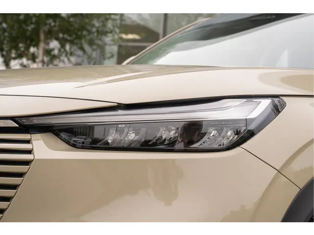 Honda HR-V 1.5i e:HEV ELEGANCE 2022 Hybride Benzine 32