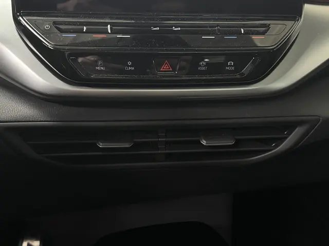 Volkswagen ID.4 Family 77 kWh 2021 Elektrisch 12