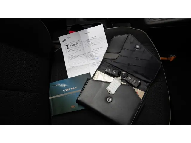 Kia Venga 1.6 CVVT Plus Pack AUTOMAAT NAVI 2013 Benzine 40