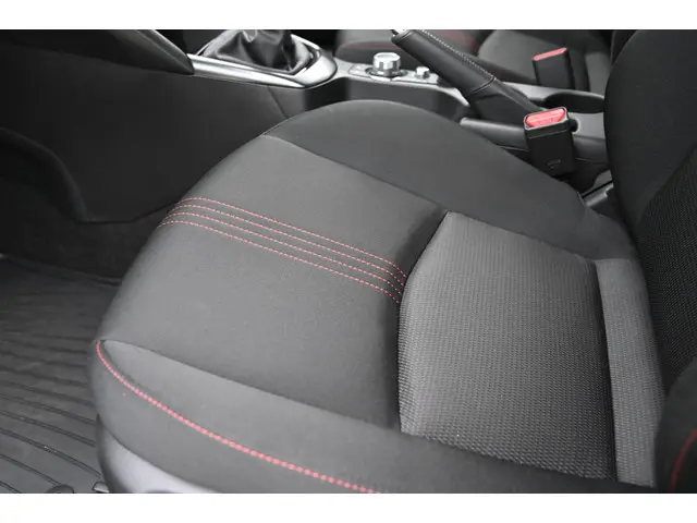 Mazda 2 e-SkyActiv-G 90 6MT Homura 2024 Benzine 14
