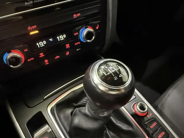 Audi A4 Sedan 1.8 TFSI Pro Line S 2014 Benzine 35