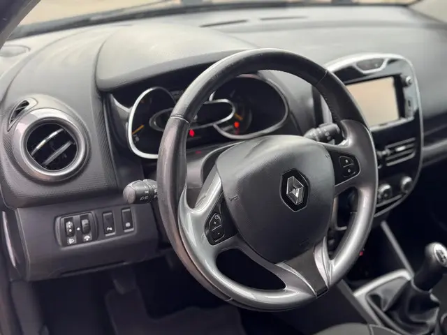 Renault Clio 0.9 TCe ECO Night&Day 2015 Benzine 7