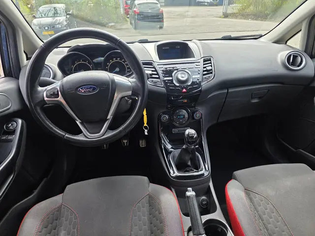 Ford Fiesta 1.0 EcoBoost ST Line 2014 Benzine 6