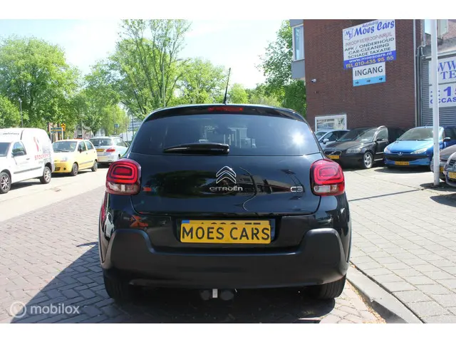 Citroën C3 1.2 PureTech S&S Shine 2017 Benzine 4
