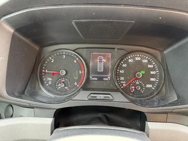 MAN TGE 3.140 2.0 TDI 2023 Diesel 23