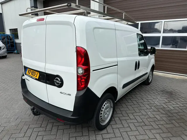 Opel Combo 1.3 CDTi L1H1 ecoFLEX Edition 2016 Diesel 4