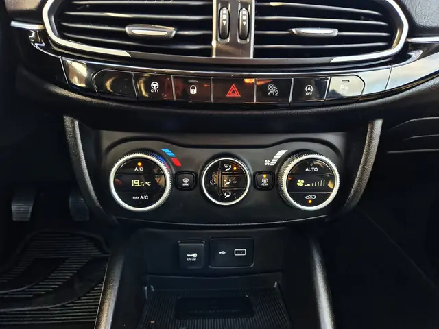 Fiat Tipo Cross 1.0 Life 2021 Benzine 16
