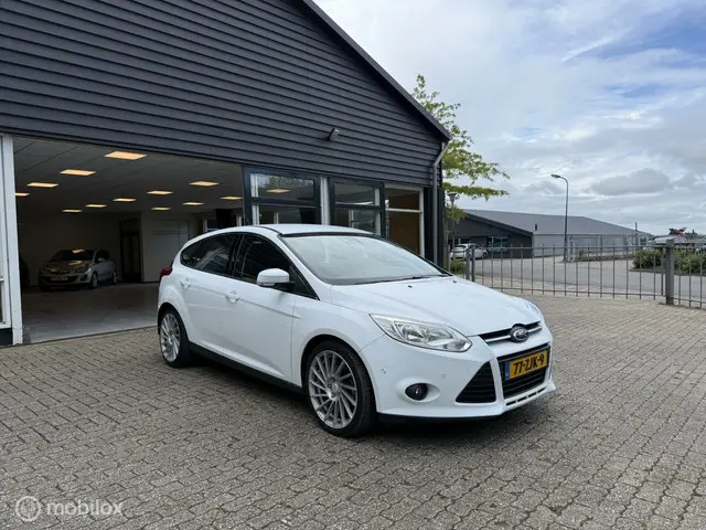 Ford Focus 1.6 TDCI Titanium 2012 Diesel 4