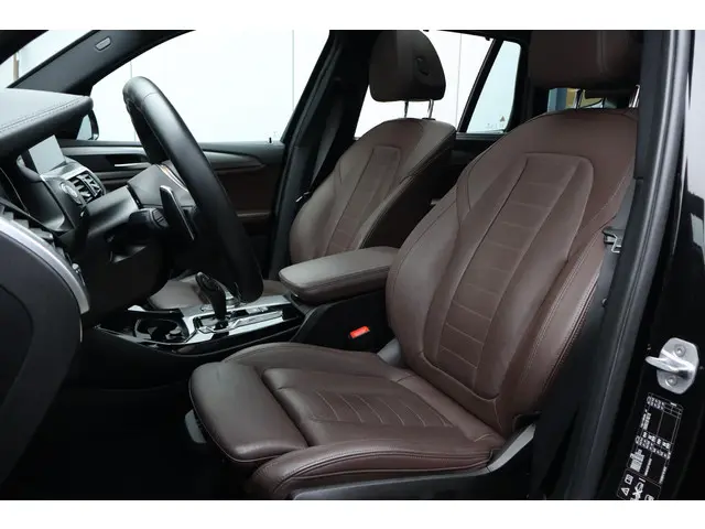 BMW X3 M40i xDrive High Executive 2017 Benzine 12