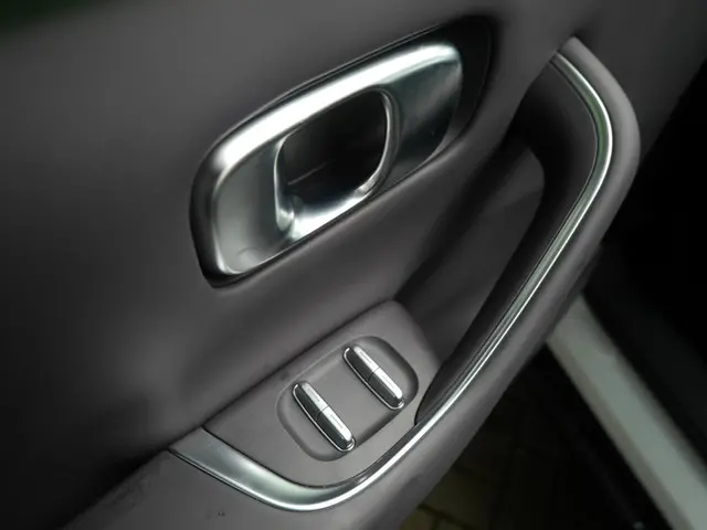 Leapmotor C10 Design 69.9 kWh 2024 Elektrisch 37