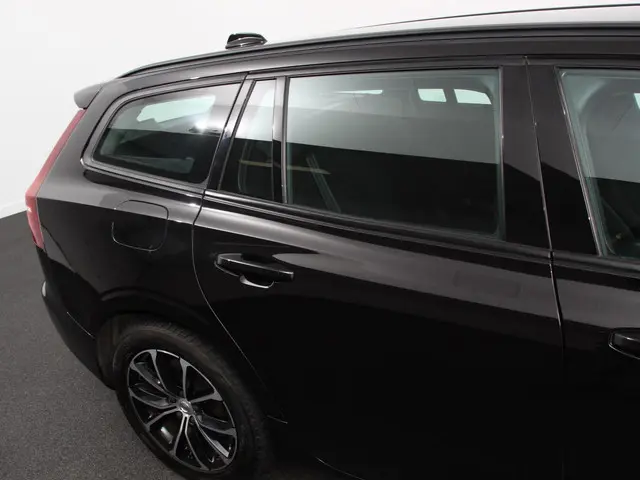 Volvo V60 2.0 B3 Automaat Momentum 2021 Benzine 26