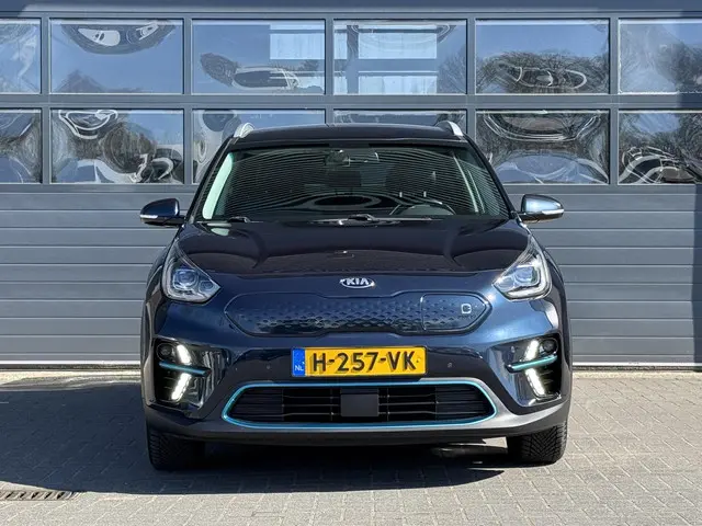 Kia e-Niro EXECUTIVELINE 64 KWH 2020 Elektrisch 13
