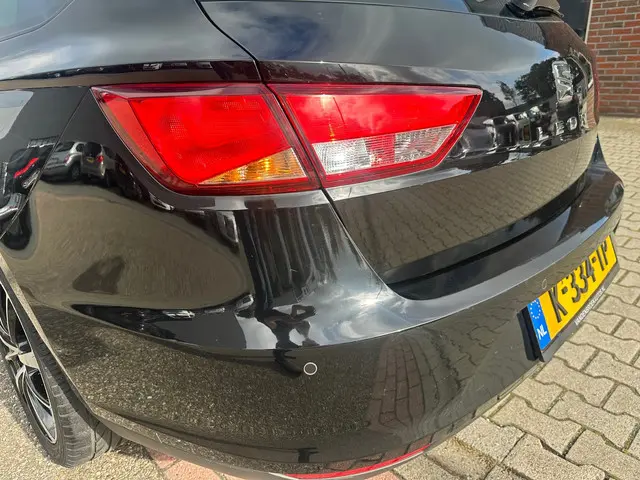 SEAT Leon ST 1.2 TSI Style 2015 Benzine 12