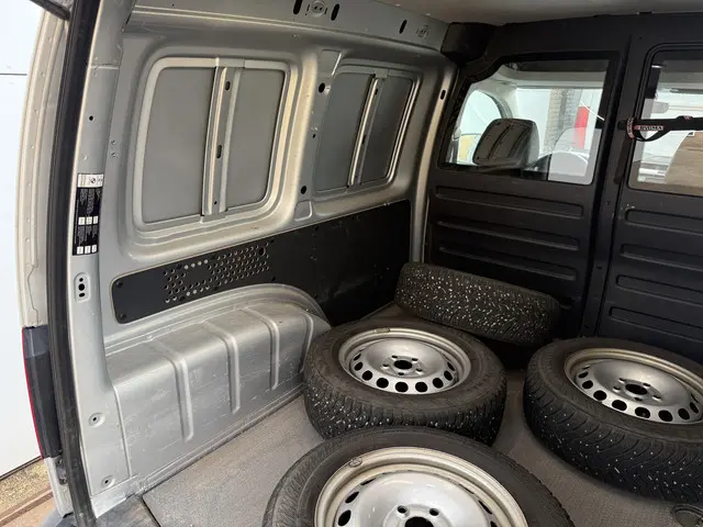 Volkswagen Caddy 1.4 TGI 2019 CNG 13