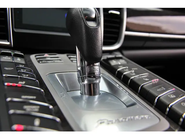 Porsche Panamera 4.8 S 2012 Benzine 37