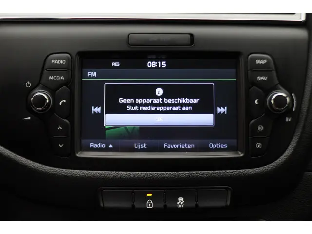 Kia cee'd Sportswagon 1.6 GDI First Edition 2016 Benzine 38