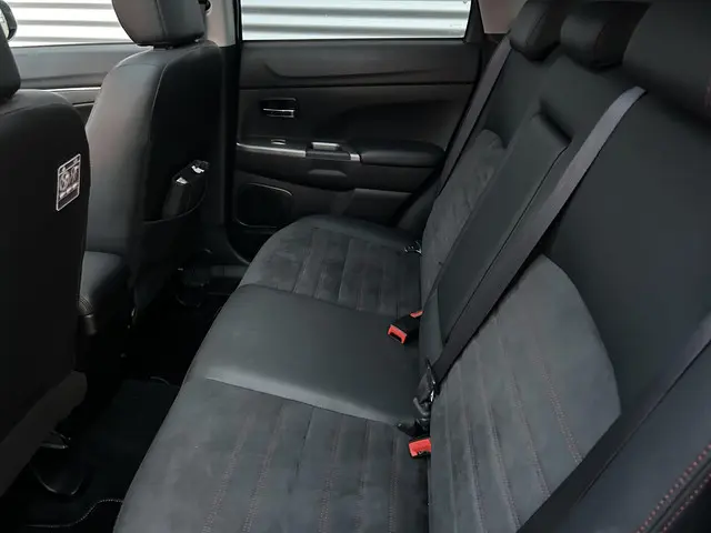 Mitsubishi ASX 1.6 Cleartec Instyle 2019 Benzine 18