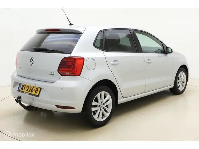 Volkswagen Polo 1.2 TSI Comfortline 2017 Benzine 2